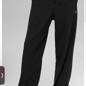 ALO Yoga Muse Wide Leg Pants - Navy Blue *Sold Out*